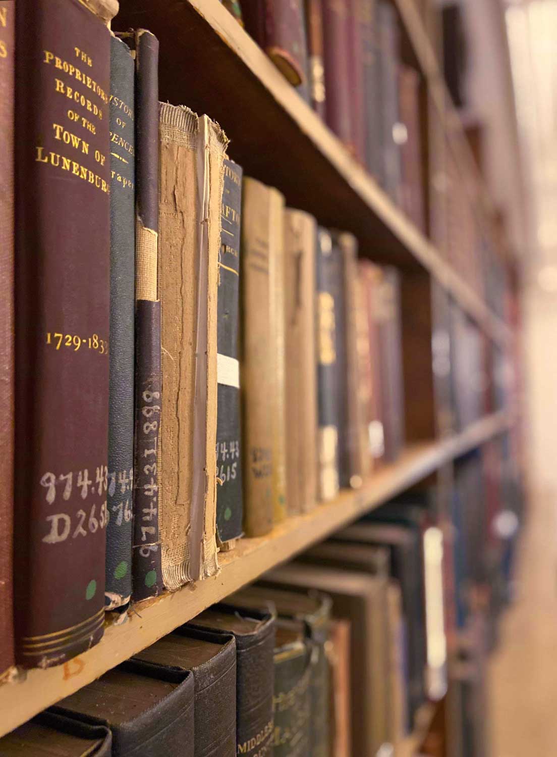 G-Peabody-Library-shelves Books in stacks